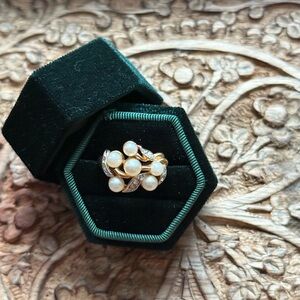 Vintage AVON cocktail ring size 6